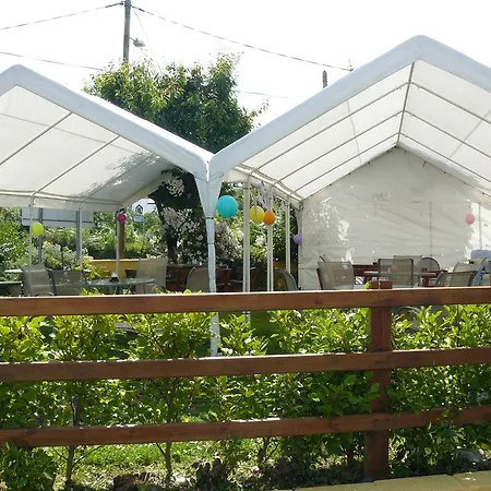 Bed & Breakfast Bridge Bar House 5*