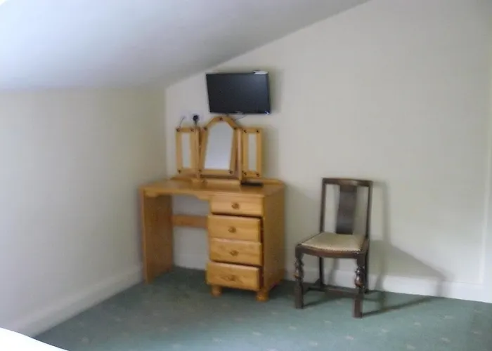 Alojamento de Acomodação e Pequeno-almoço Bridge Bar House Bantry