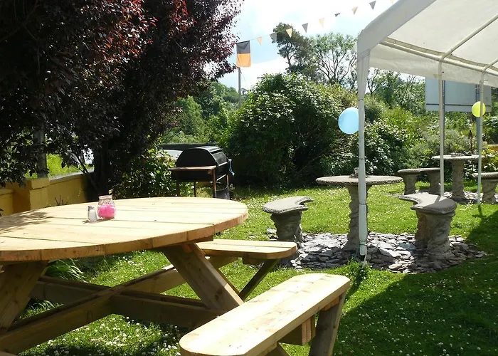 Bridge Bar House Nocleg ze śniadaniem Bantry