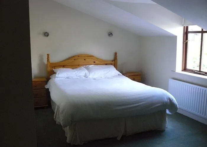 Nocleg ze śniadaniem Bridge Bar House